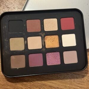 ✨MAKE UP FOREVER‎ - LIMITED EDITION - LUSTROUS EYESHADOW PALETTE✨